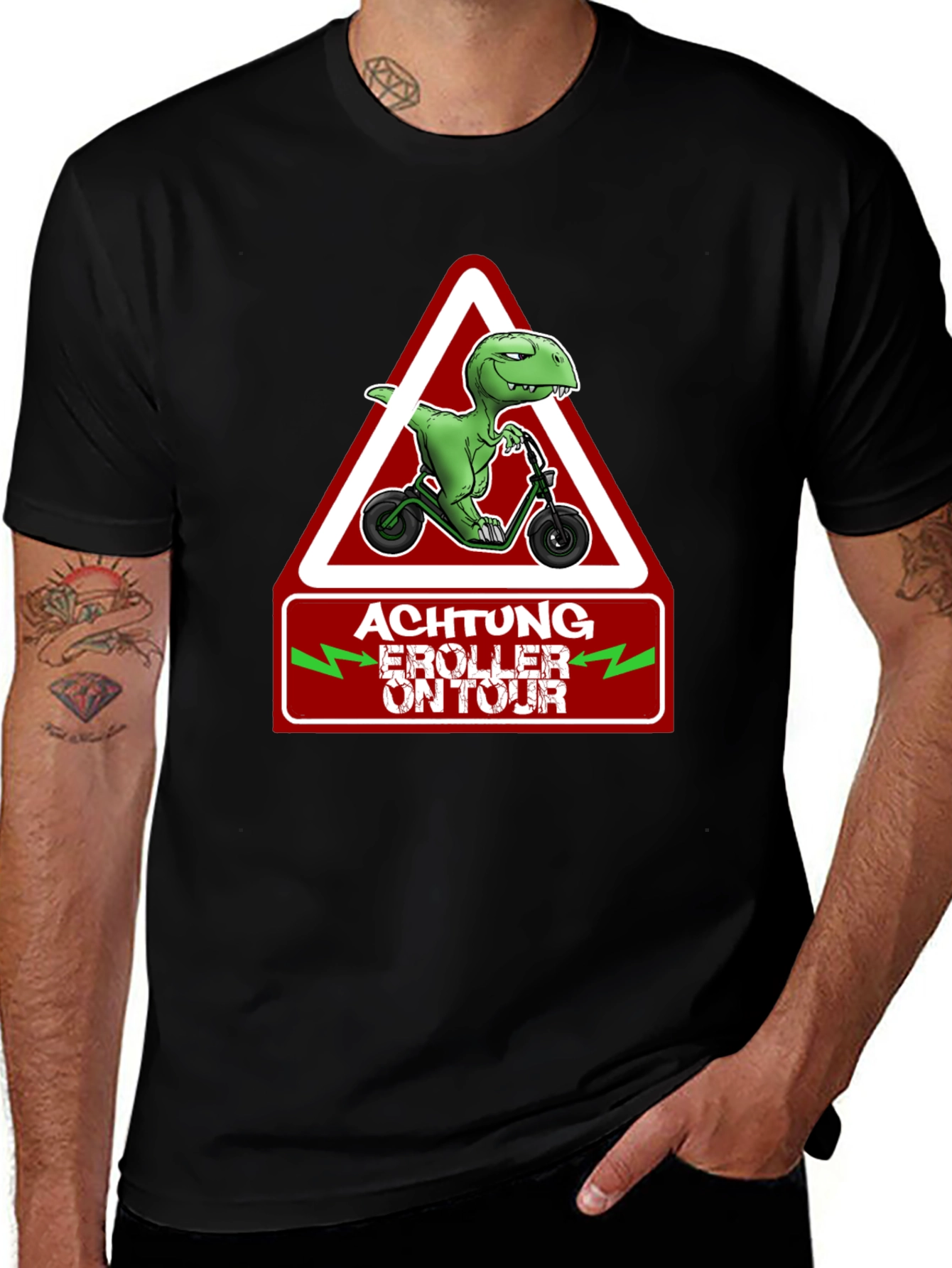 Achtung E-Roller On Tour T-Shirt