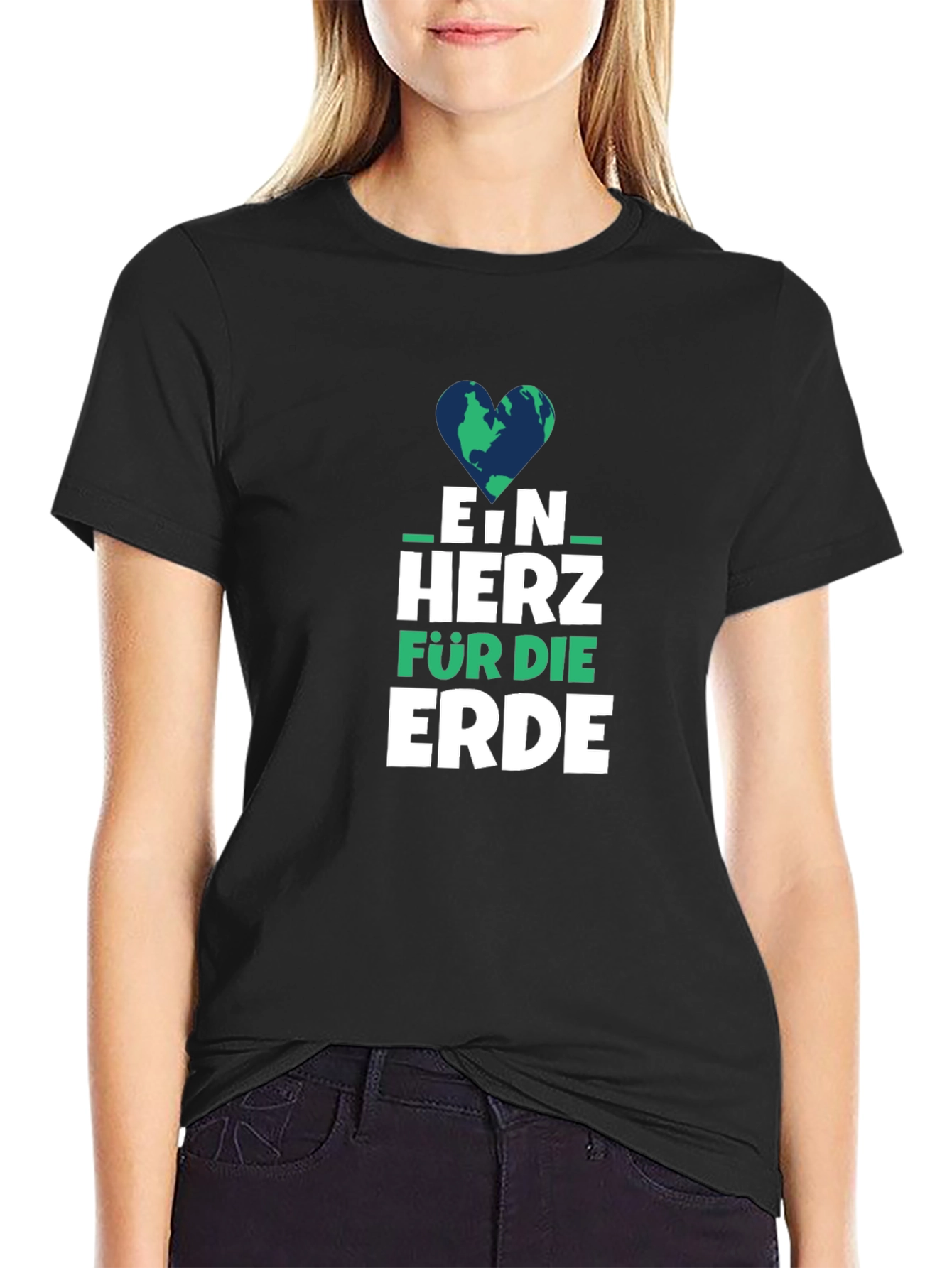 Earth Heart Graphic Tee - Ein Herz Fur Die Erde