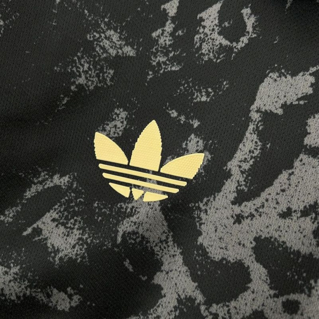 AJax x Stone Island Black Special Jersey 2025/26