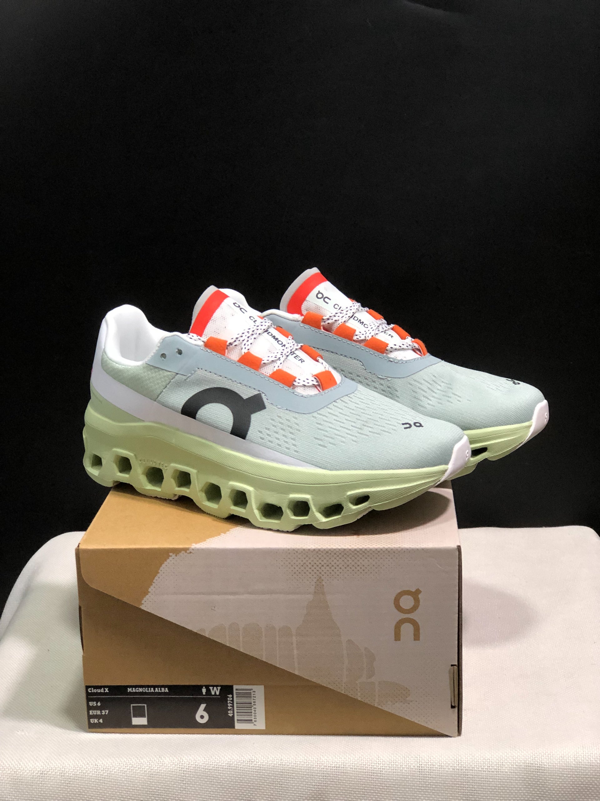 On Running Cloudmonster Sneakers Macaron Green
