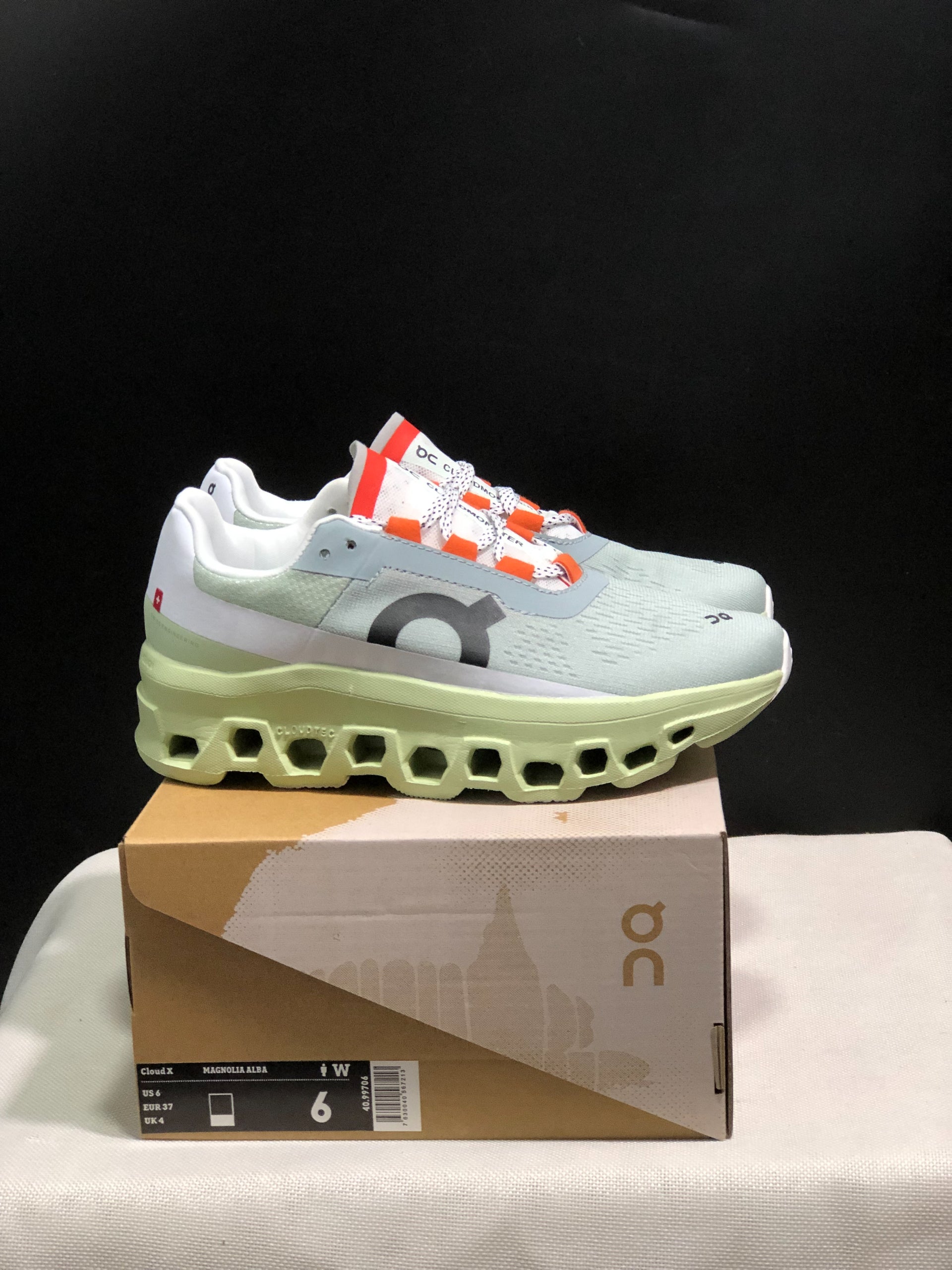 On Running Cloudmonster Sneakers Macaron Green