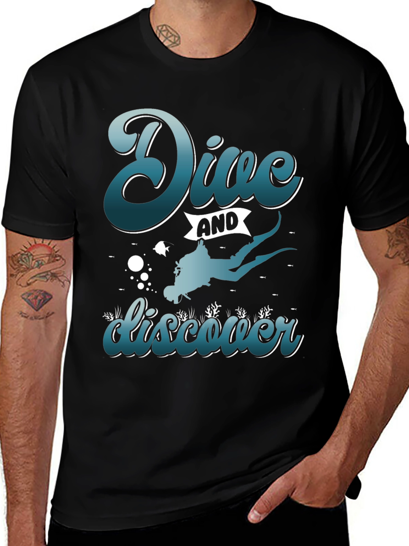 Dive and Discover Graphic T-Shirt