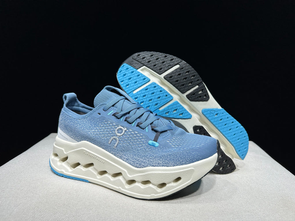 On Cloudsurfer Max Road-Running Shoes Cyan