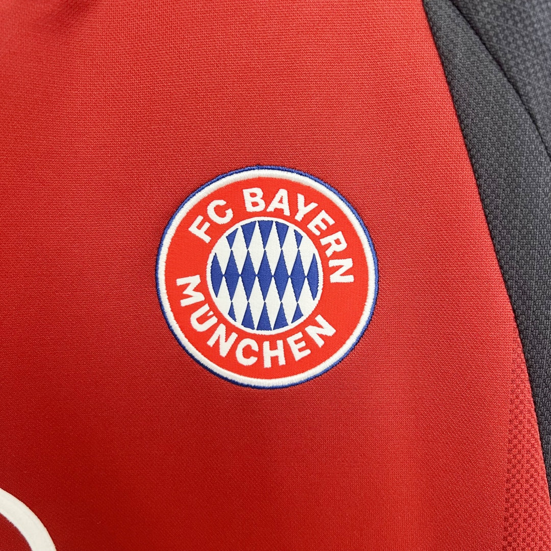 Retro Bayern Munich Home Jersey 2001/02