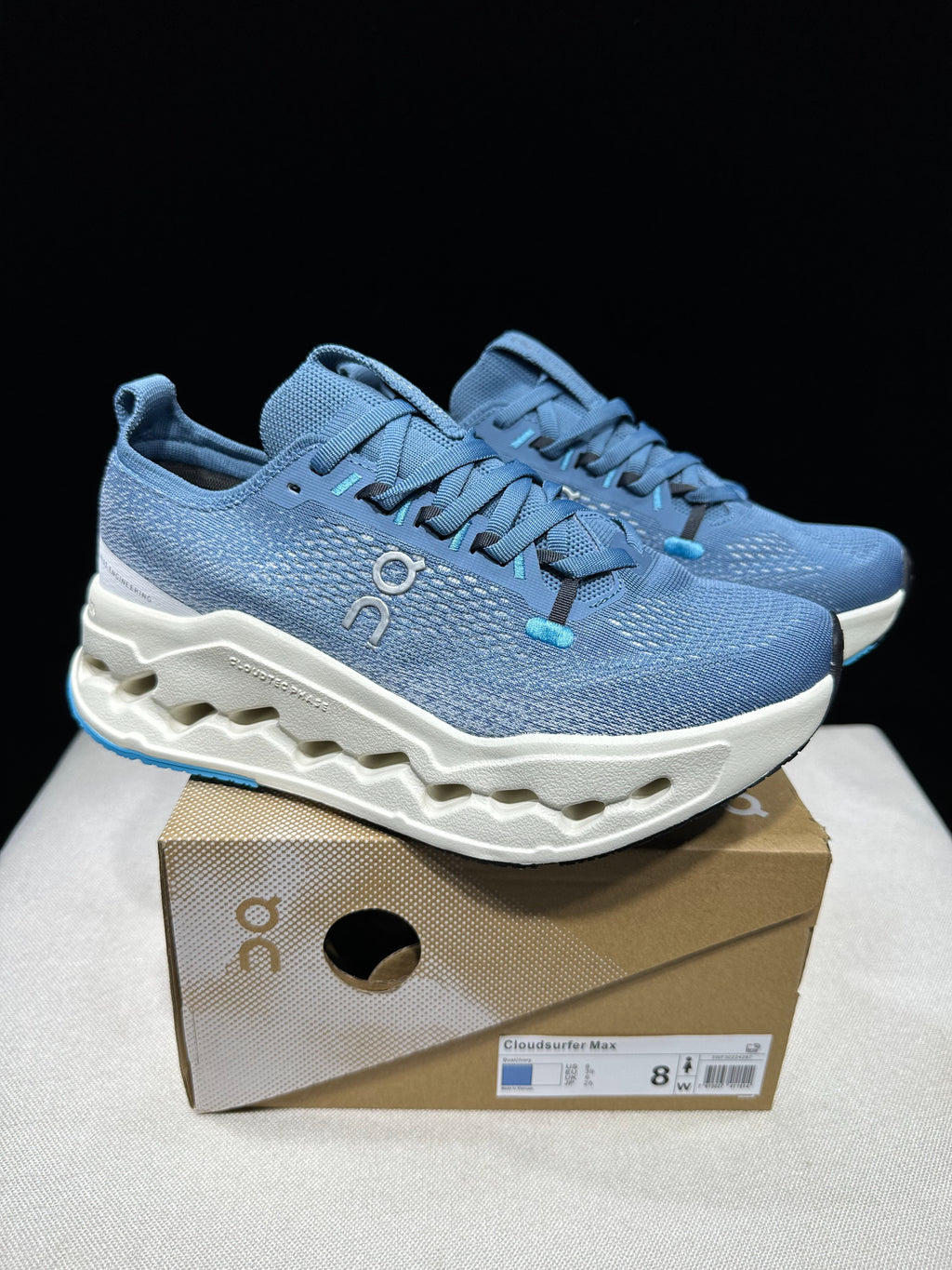 On Cloudsurfer Max Road-Running Shoes Cyan