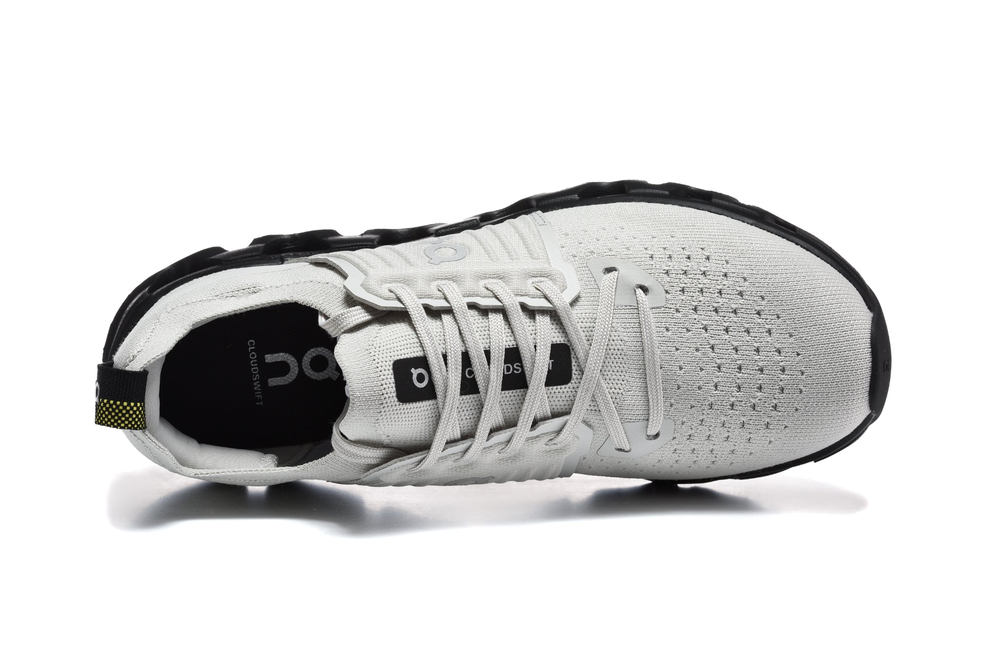 On Running Cloudswift 4 Sneakers Beige