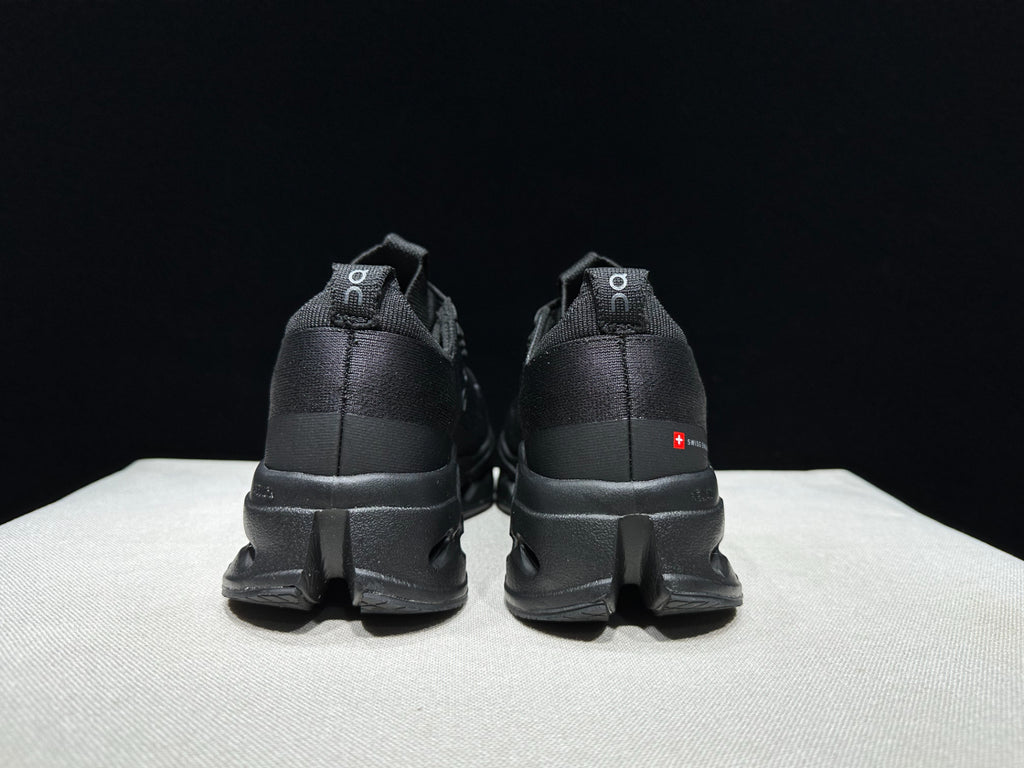 On Cloudsurfer Max Road-Running Shoes Black