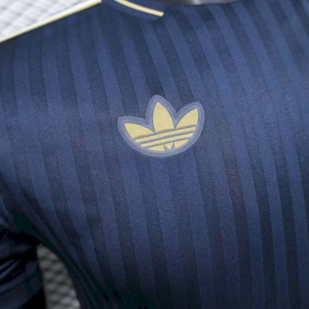 Player Version Juventus Terrace Icons Jersey 2025/26