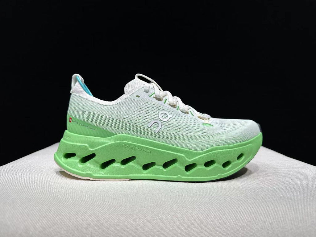 On Cloudsurfer Max Road-Running Shoes White/Green