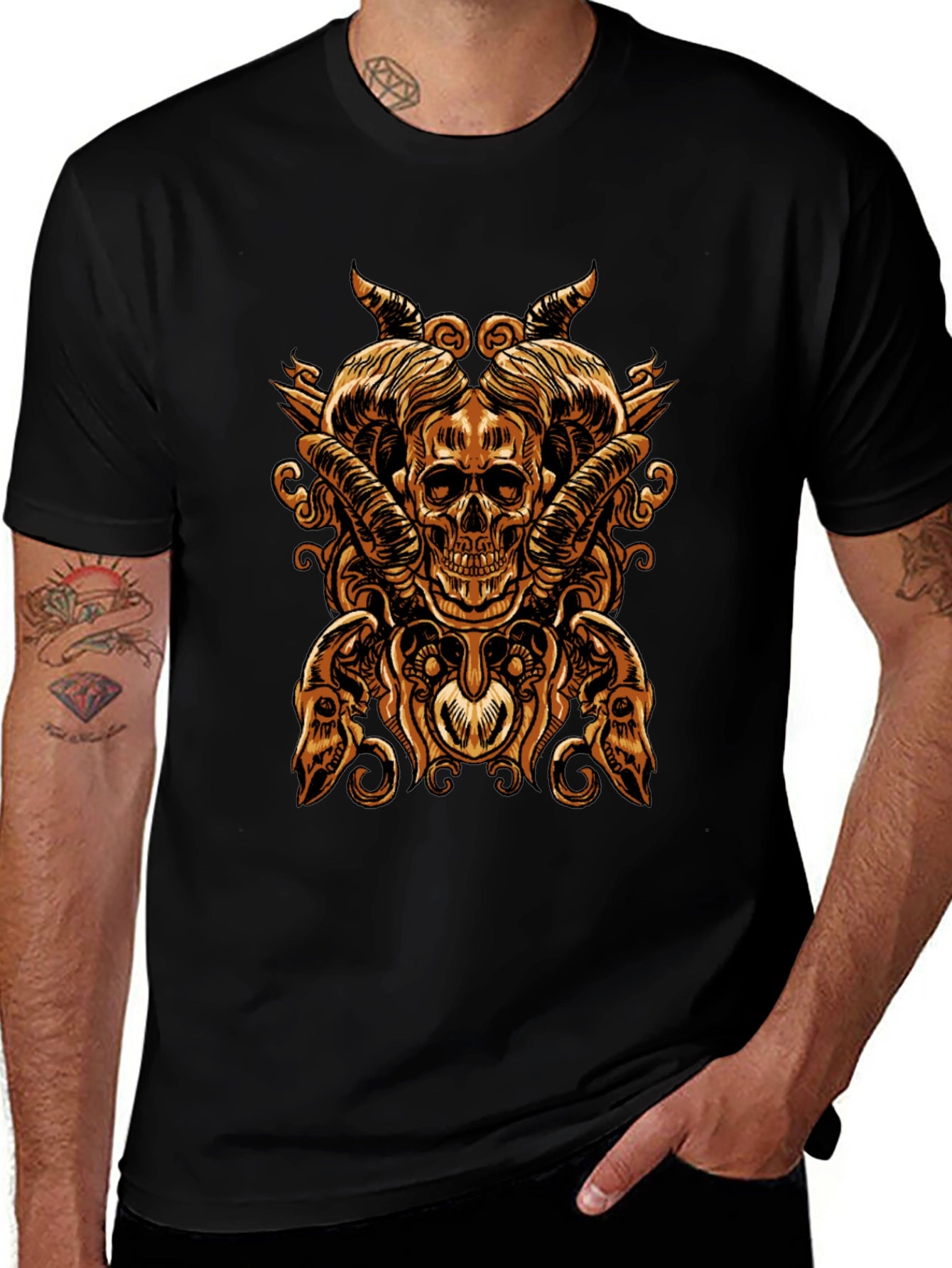 Skull & Horns Graphic Tee - Bold Gothic Design
