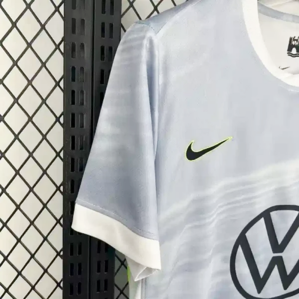 Wolfsburg Away Jersey 2025/26