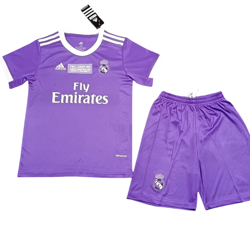 Kid's Retro Real Madrid Away Kit 2016/17