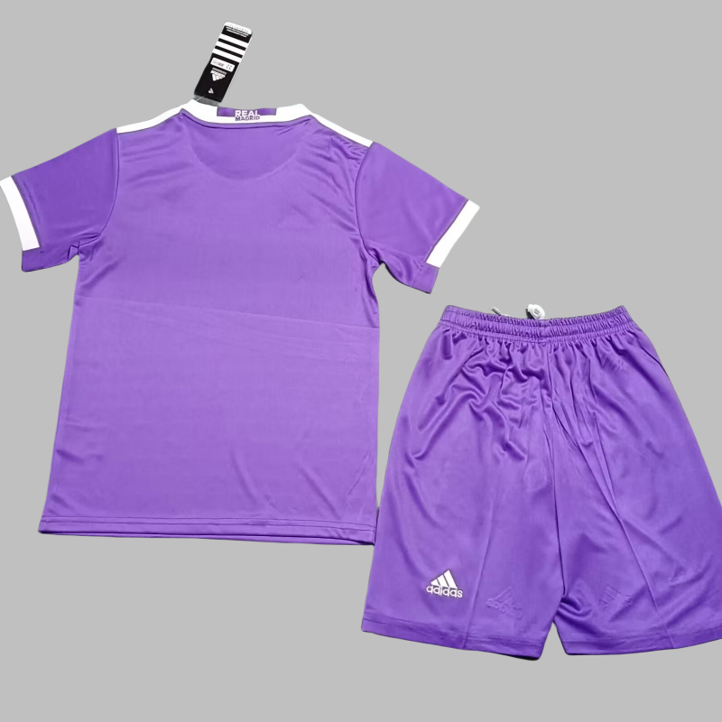 Kid's Retro Real Madrid Away Kit 2016/17