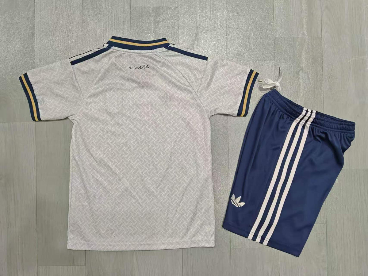 KIDS Italy  World Cup Away Kit – Grey Geometric Pattern