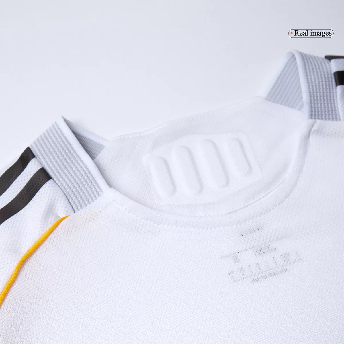 Player Version MBAPPÉ #10 Real Madrid Home Jersey 2025/26