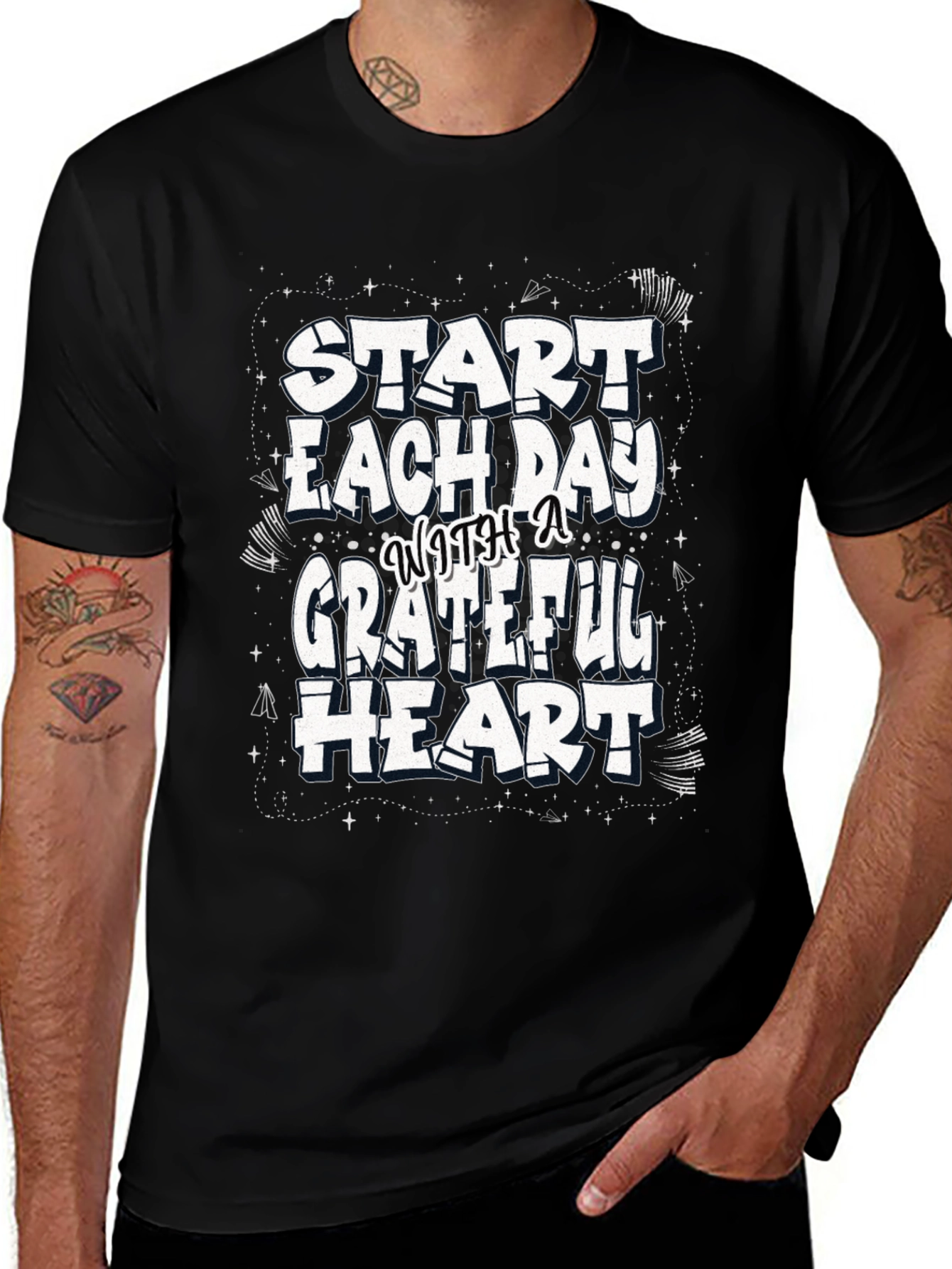 Grateful Heart Graphic Tee - Trendy Casual Comfort