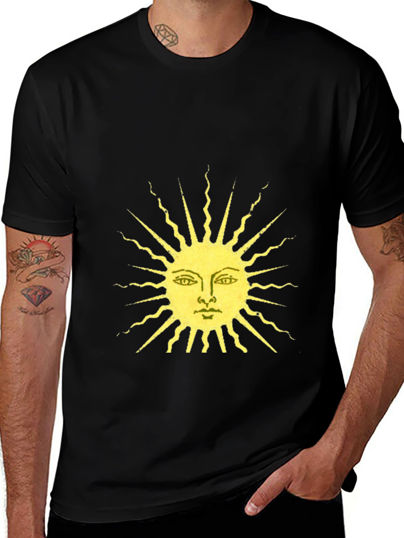 Black Sun Graphic Tee - Stylish Mens Casual Wear