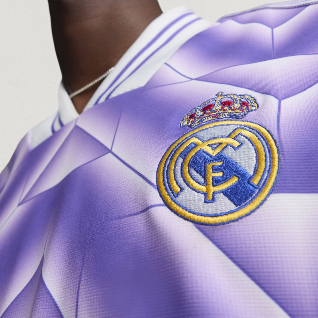 Real Madrid Lifestyler Jersey 2025/26