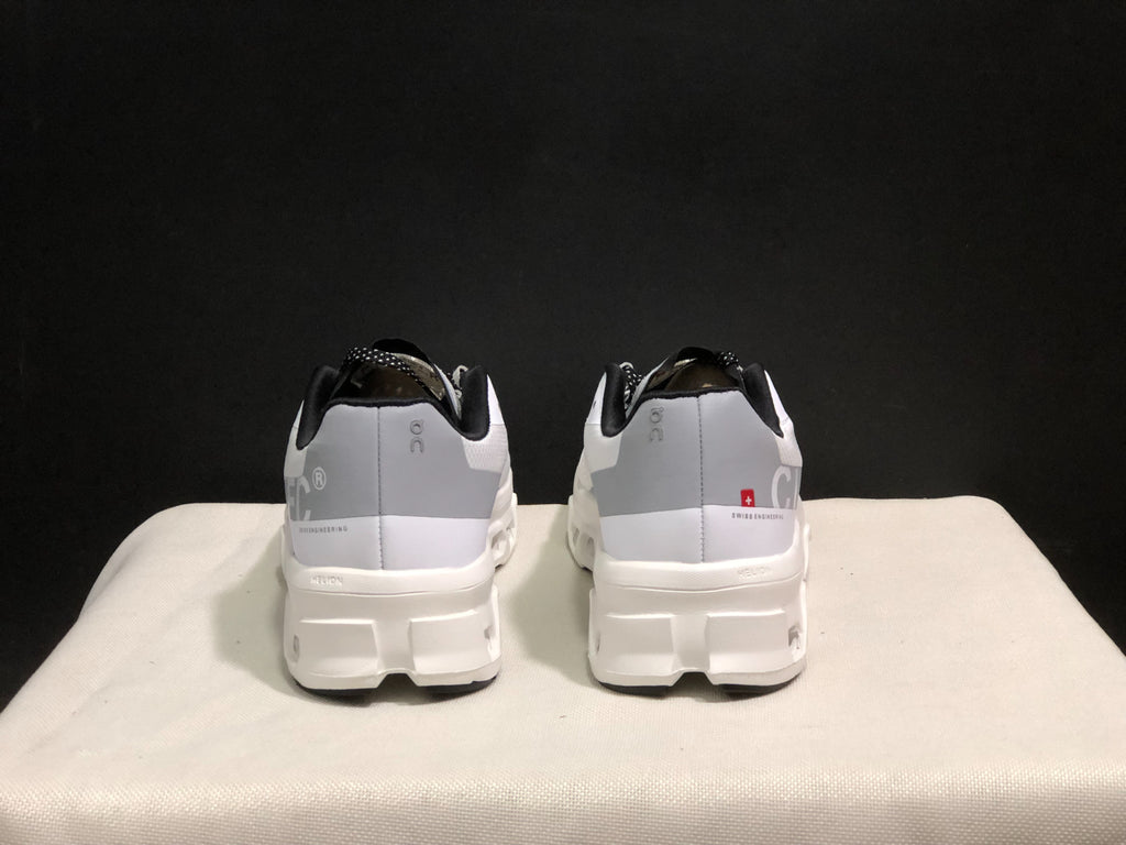 On Running Cloudmonster Sneakers White