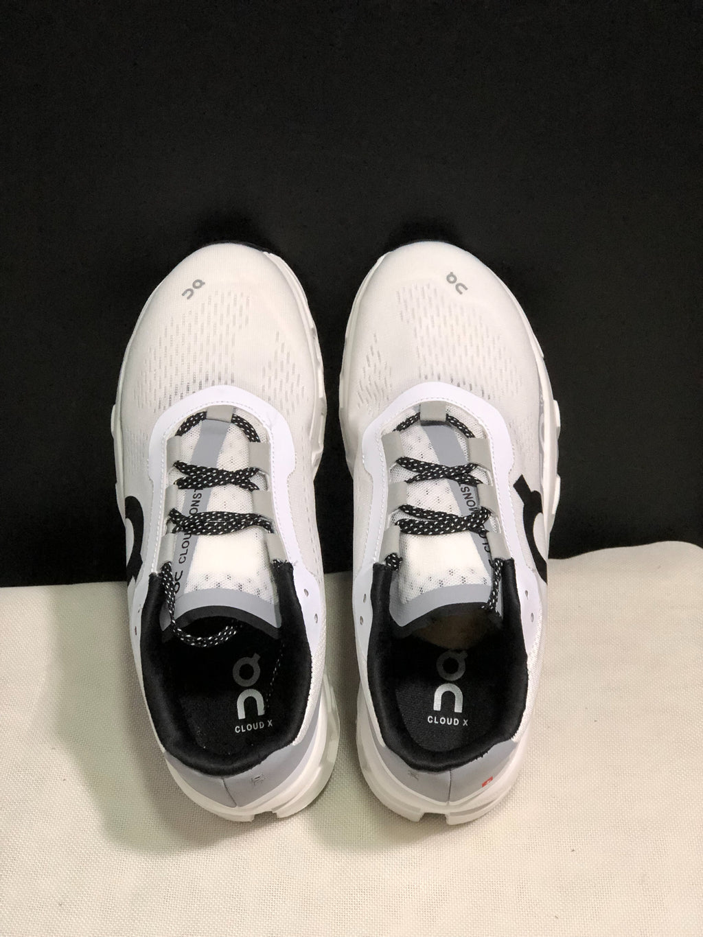 On Running Cloudmonster Sneakers White