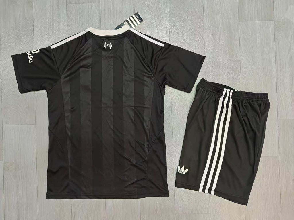 KIDS Liverpool FC  Third Goalkeeper Kit Core Black / Cloud White