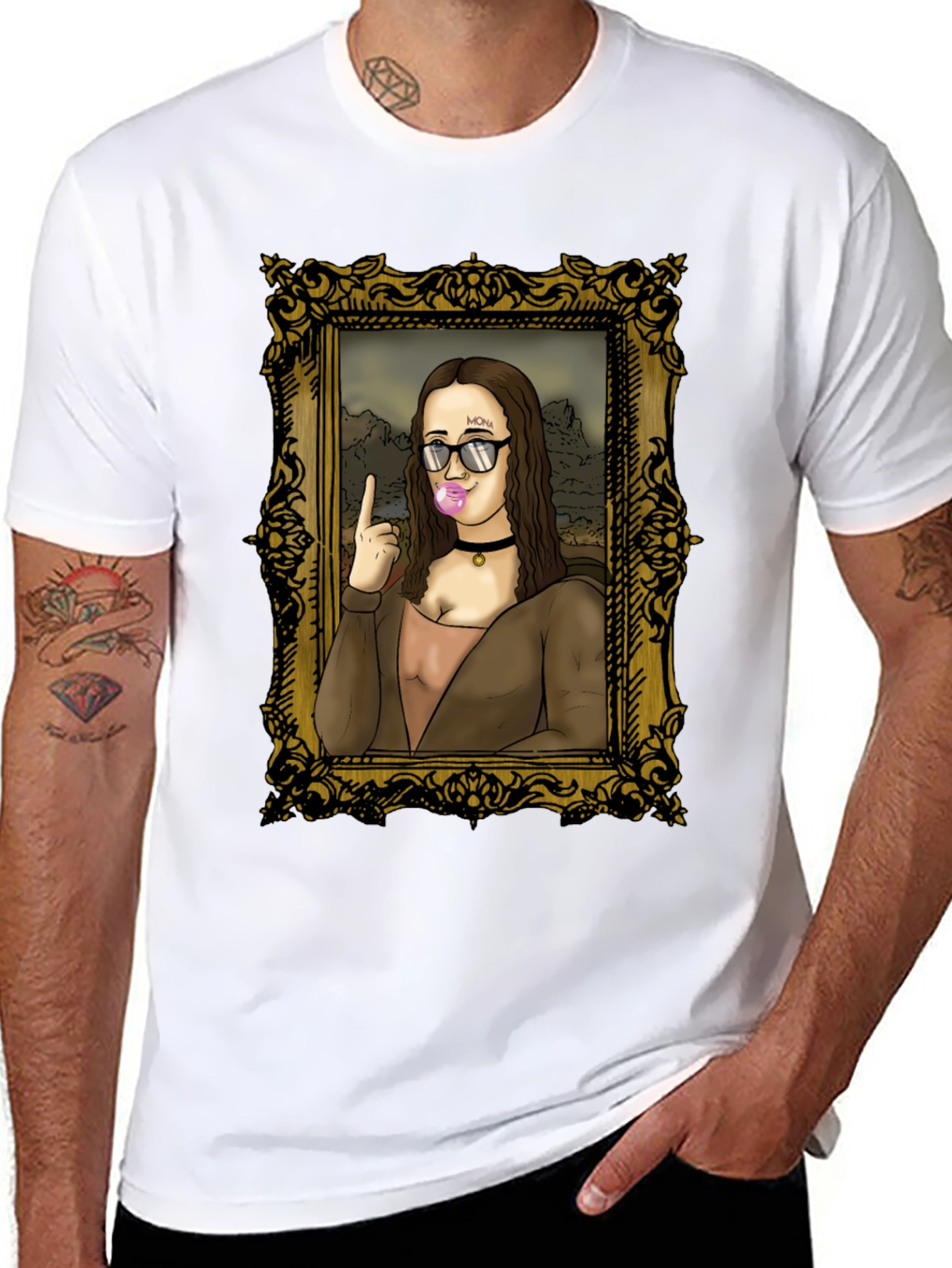 Mona Lisa Bubblegum Graphic Tee