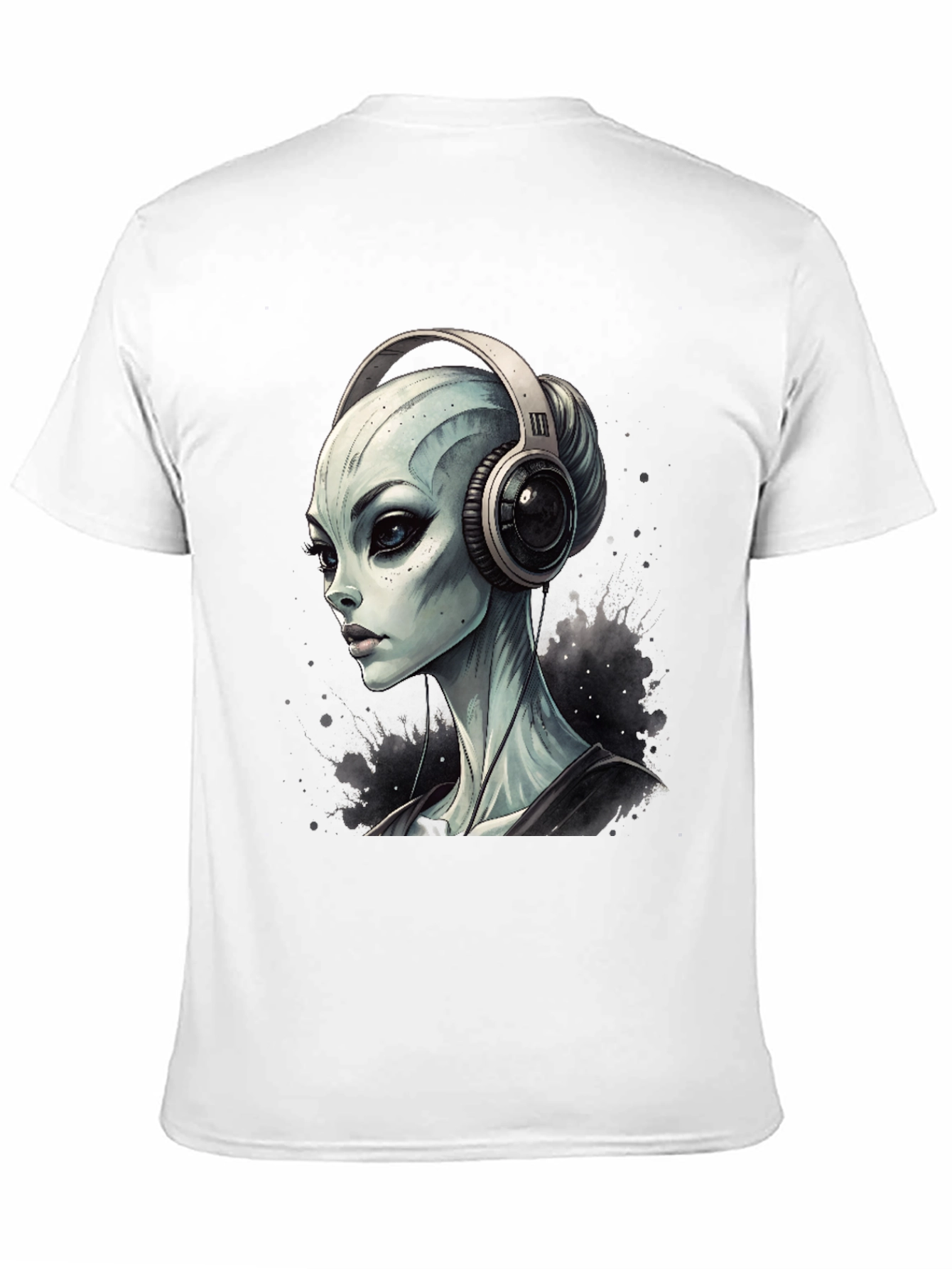 Alien DJ Black T-Shirt - Sci-Fi Music Lover Tee
