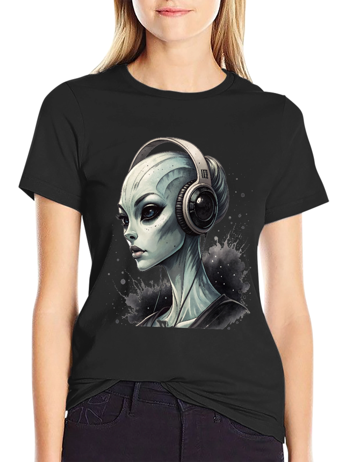 Alien DJ Black T-Shirt - Sci-Fi Music Lover Tee