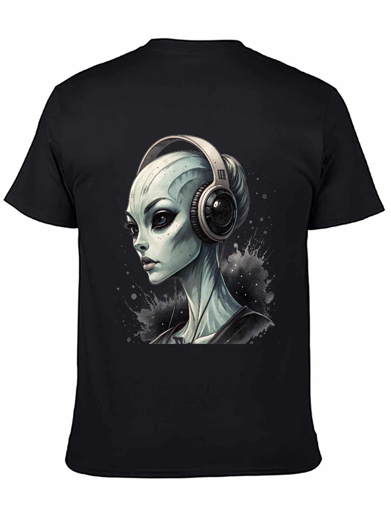 Alien DJ Black T-Shirt - Sci-Fi Music Lover Tee