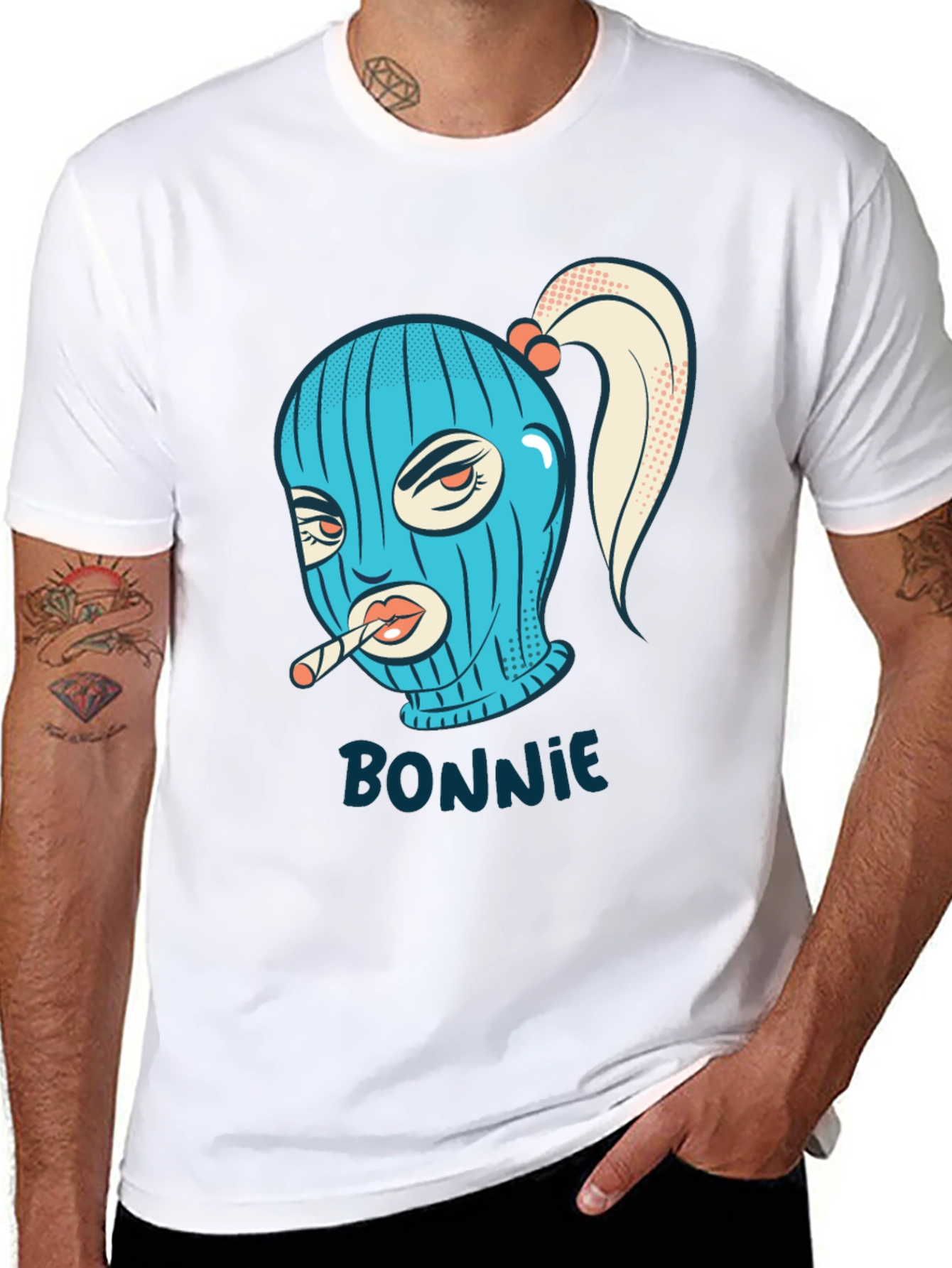 Bonnie Graphic Tee - Black Cotton Blend