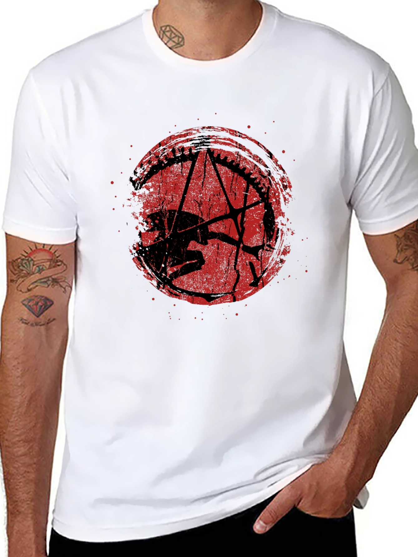 Distressed Red Pentagram Graphic Black T-Shirt