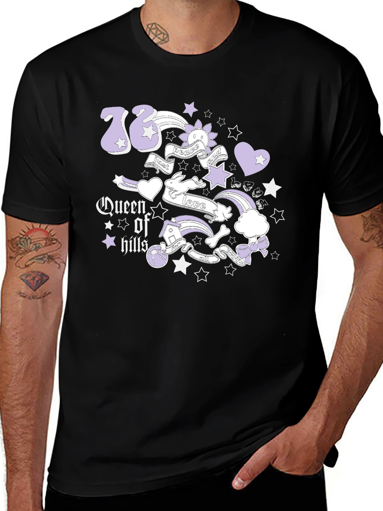 Queen of Hills Graphic Tee - Black