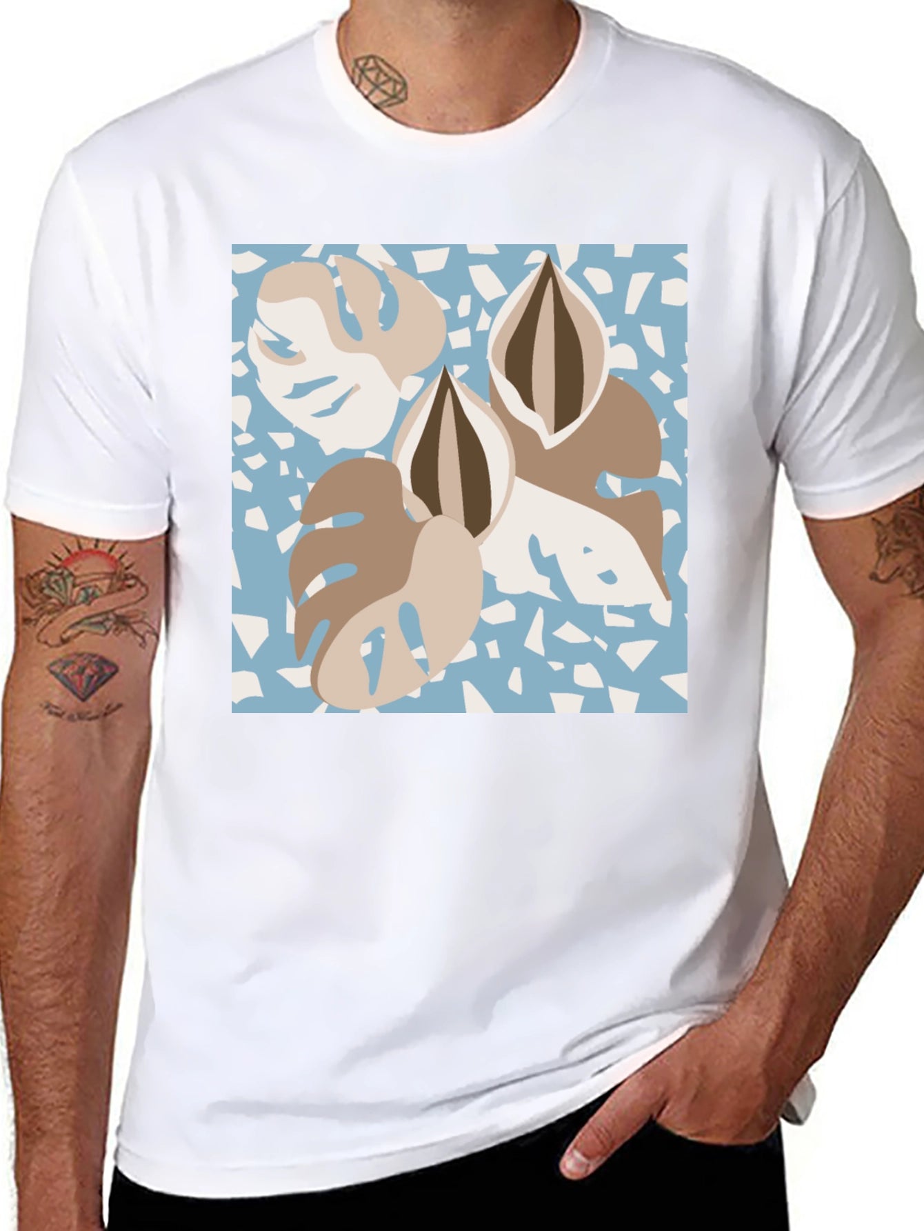 Modern Monstera Leaf Graphic Tee - Stylish Comfort